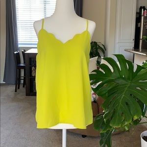 Monteau Scalloped Tank Top Perfect 4 Spring/Summer